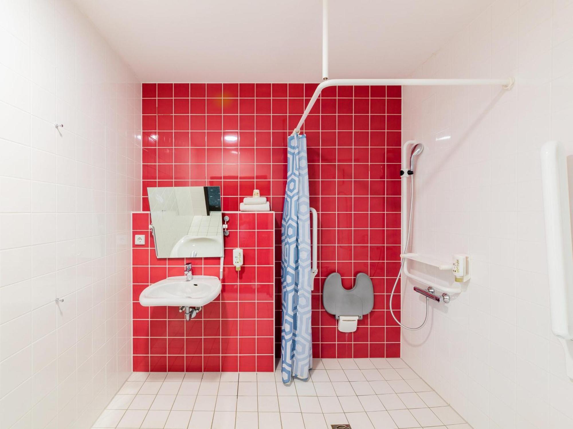 B&B Hotel Duesseldorf-Airport Ngoại thất bức ảnh